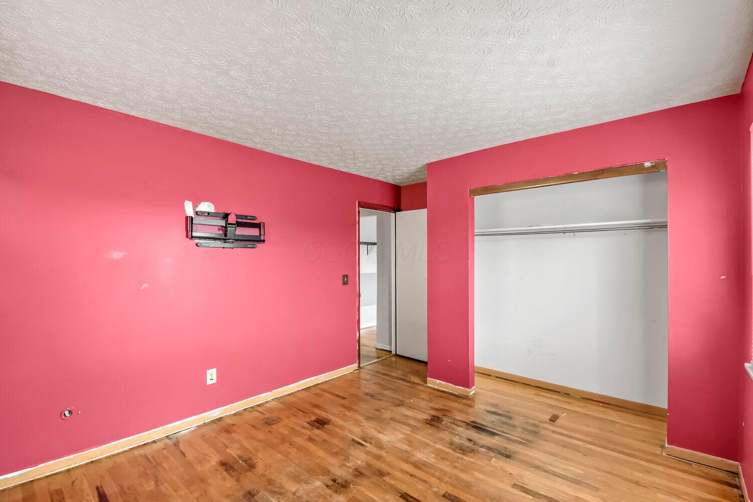5531 Karl Road Columbus, OH 43229 - Photo 22 of 28 5531 Karl Rd - Web Quality - 022 - 22 Be