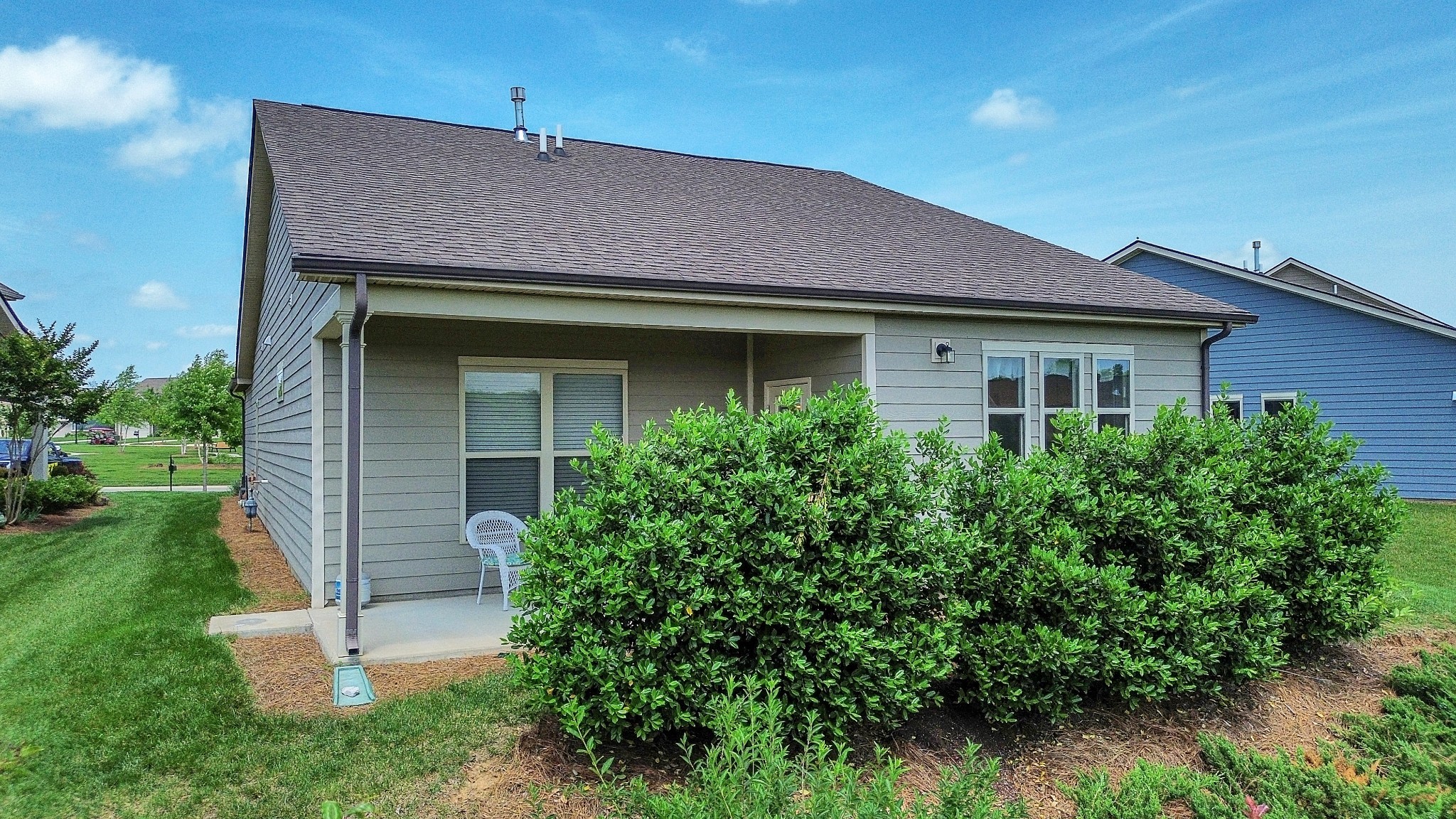 1514 Bledsoe Knoll Spring Hill, TN 37174 - Photo 27 of 47 a front view of a house with a yard