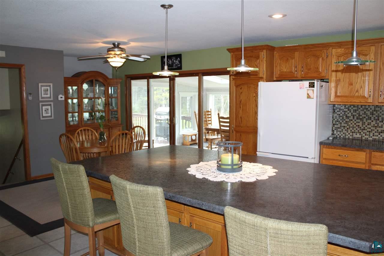 5812 Arnold Road Duluth, MN 55803 - Photo 5 of 24
