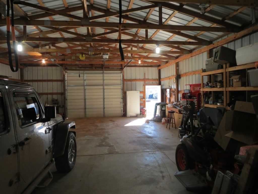 24600 Private Road Perry, OK 73077 - Photo 18 of 33 Gallery Image 18
