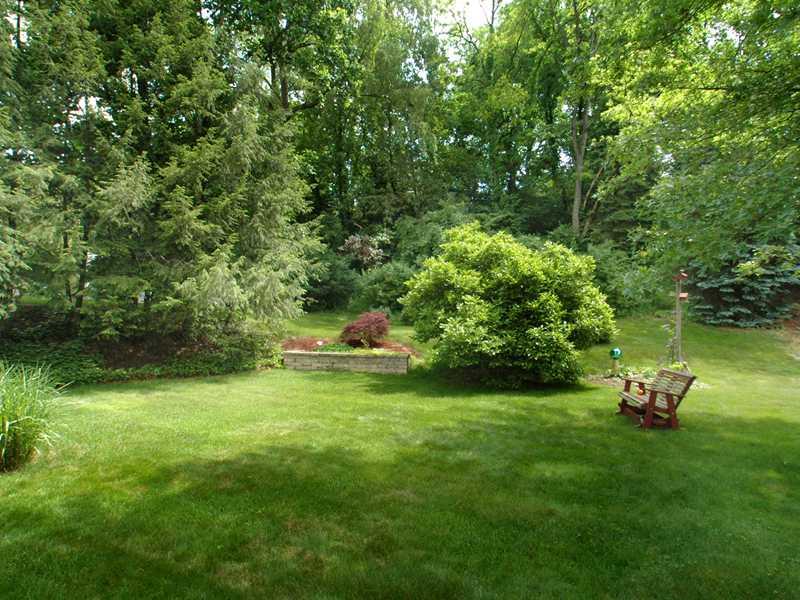1026 Harvard Road Monroeville, PA 15146 - Photo 17 of 19 View.