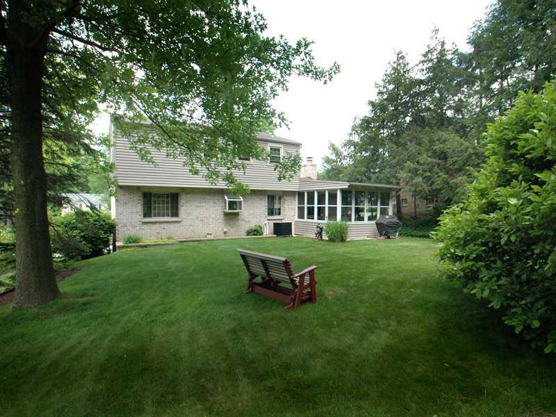 1026 Harvard Road Monroeville, PA 15146 - Photo 18 of 19 Exterior Back.