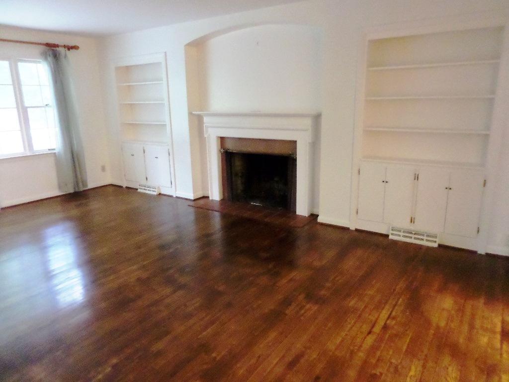 106 West Pasadena Lane Oak Ridge, TN 37830 - Photo 6 of 22 living
