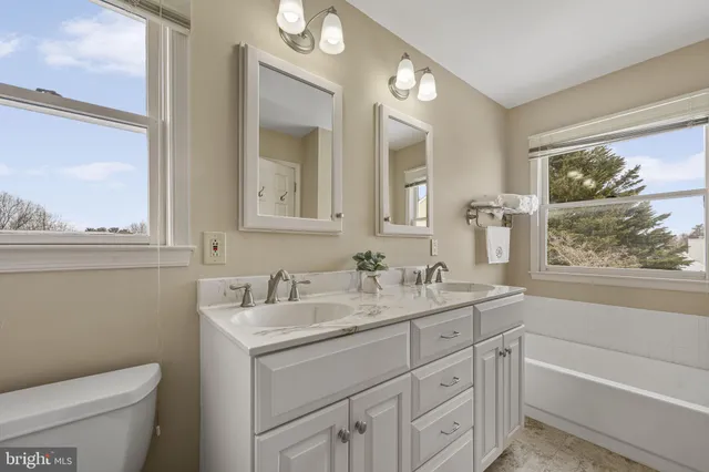 $700,000 | 417 Windsong Lane, Exton, PA 19341