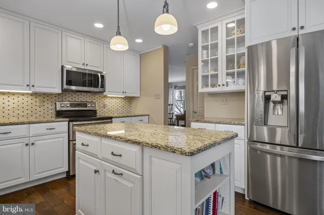 $700,000 | 417 Windsong Lane, Exton, PA 19341