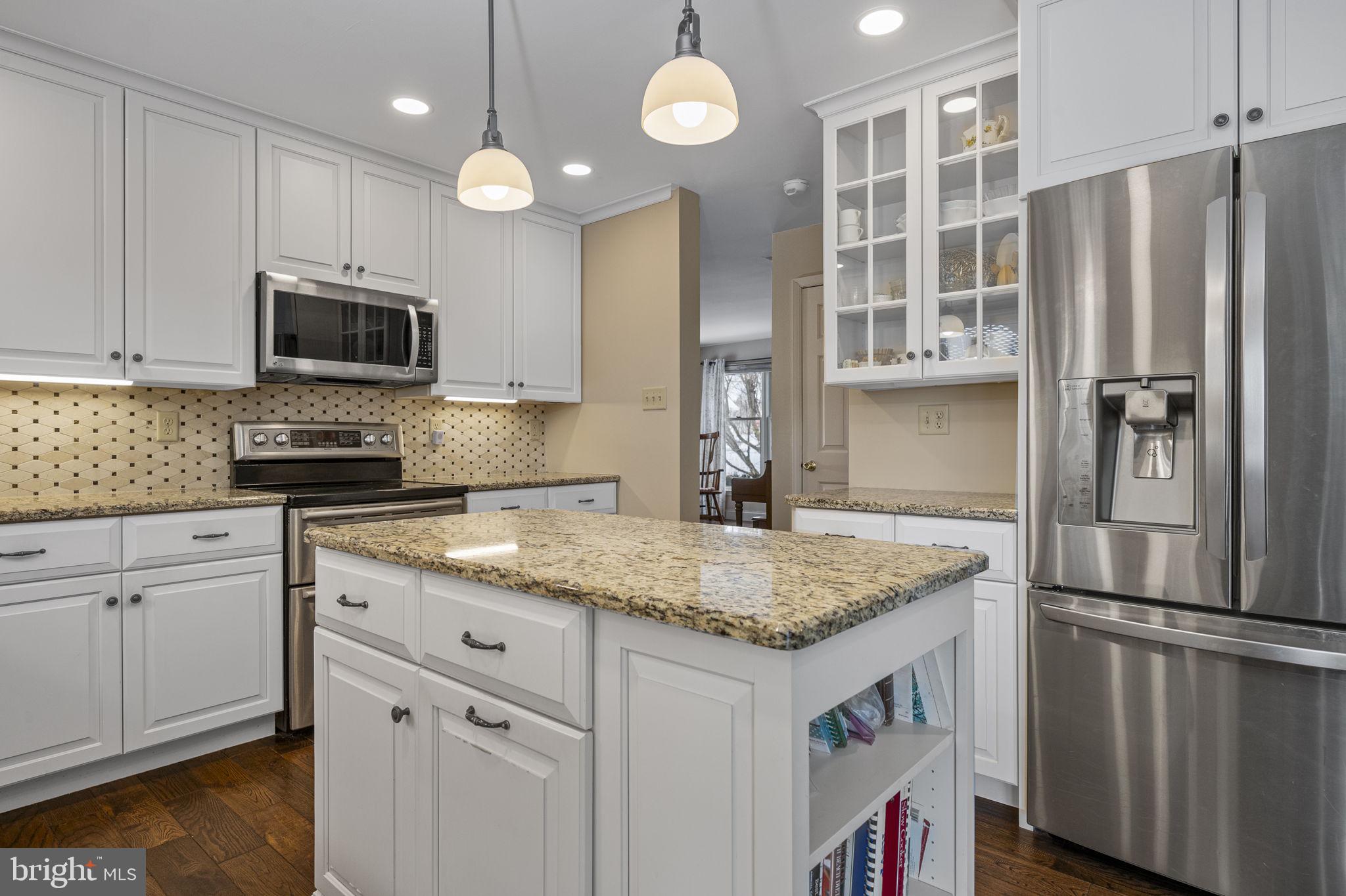 417 Windsong Lane Exton, PA 19341 - Photo 10 of 27 Kitchen
