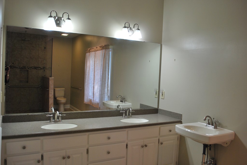 763 Double Churches Road Columbus, GA 31904 - Photo 11 of 26 Adaptability AND Accessability