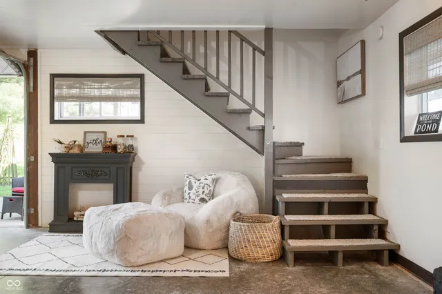 $524,500 | 2141 North 100th Street East, Hartford City, IN 47348