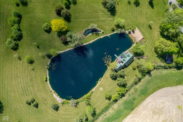 $524,500 | 2141 North 100th Street East, Hartford City, IN 47348