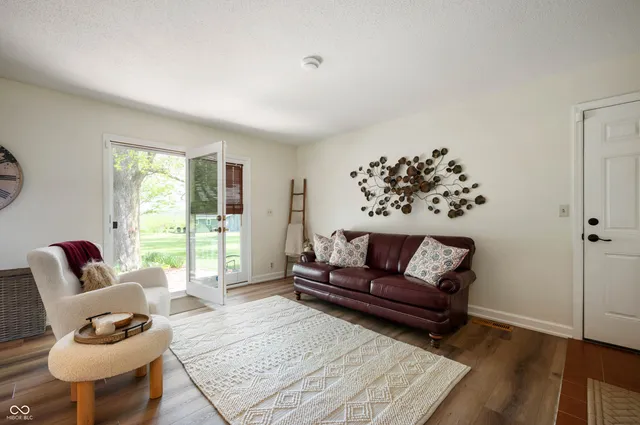 $524,500 | 2141 North 100th Street East, Hartford City, IN 47348