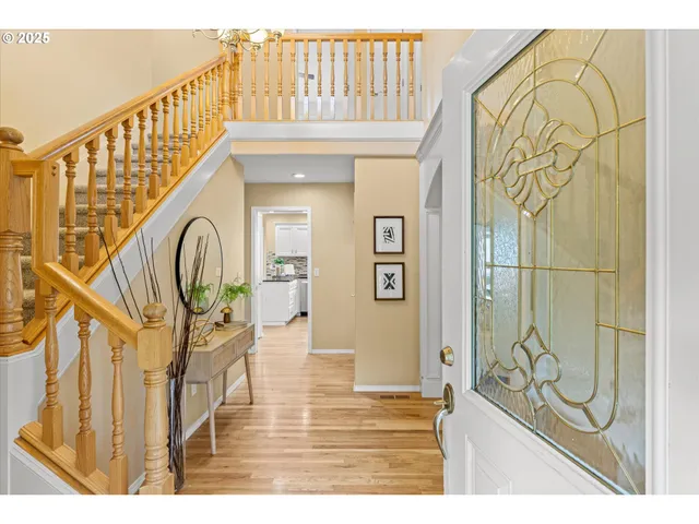 a view of a entryway