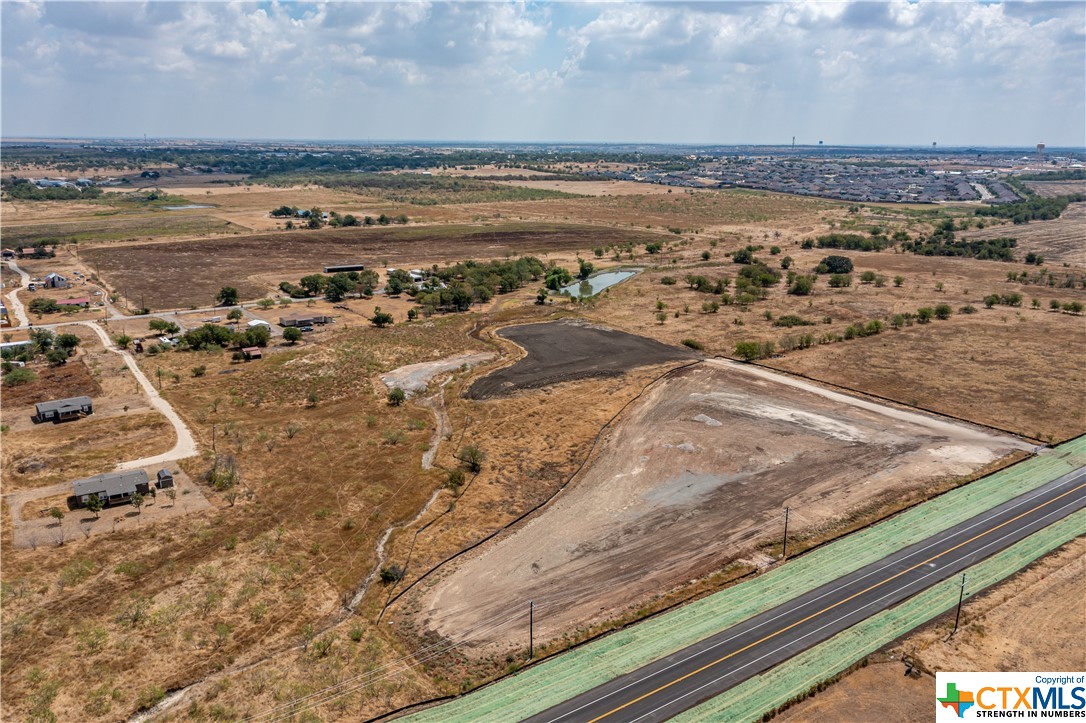 412 County Road 396 Jarrell, TX 76537 - Photo 12 of 23 a view of an ocean beach