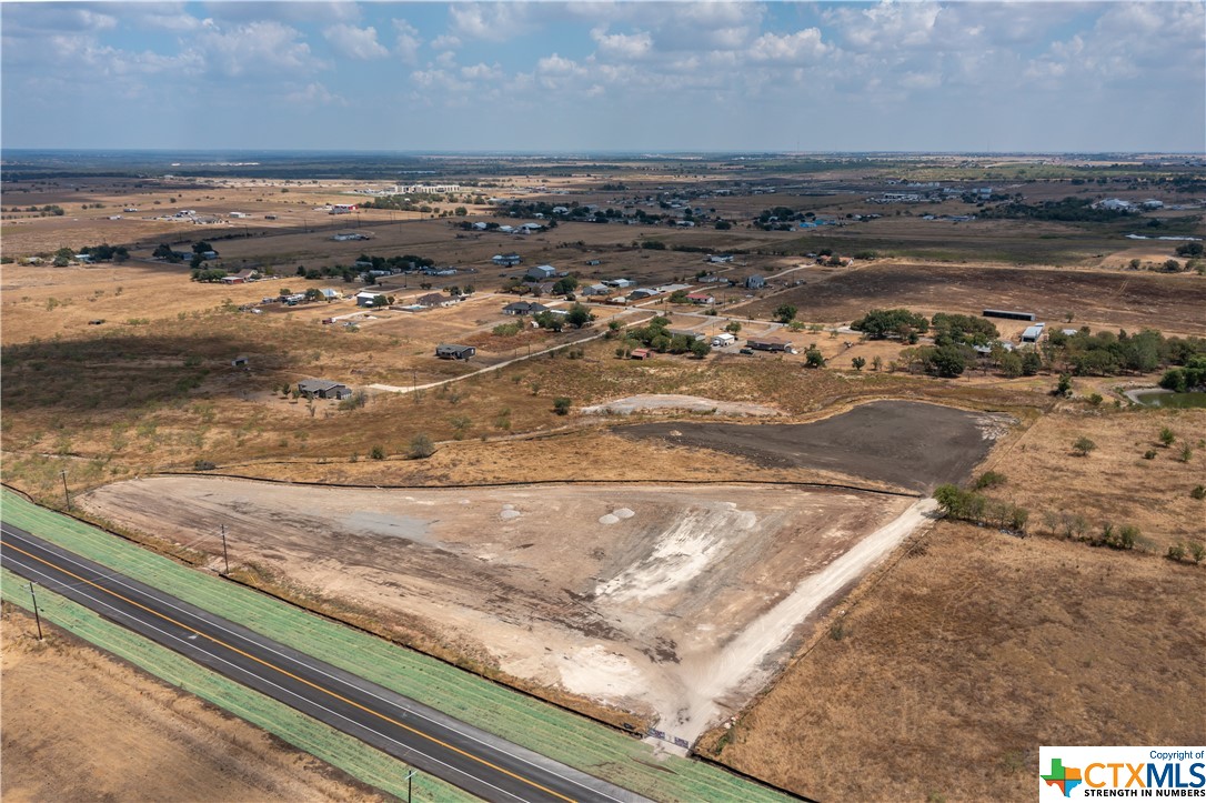 412 County Road 396 Jarrell, TX 76537 - Photo 14 of 23 a view of a sky from a window