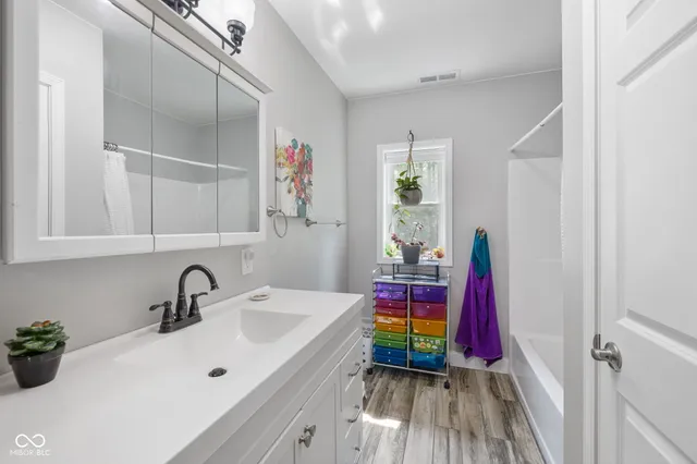 $559,000 | 8130 Lake Shore Drive, Rockville, IN 47872