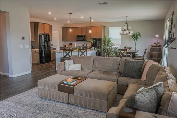 $650,000 | 1018 Brilliant Meadow Avenue, North Las Vegas, NV 89086