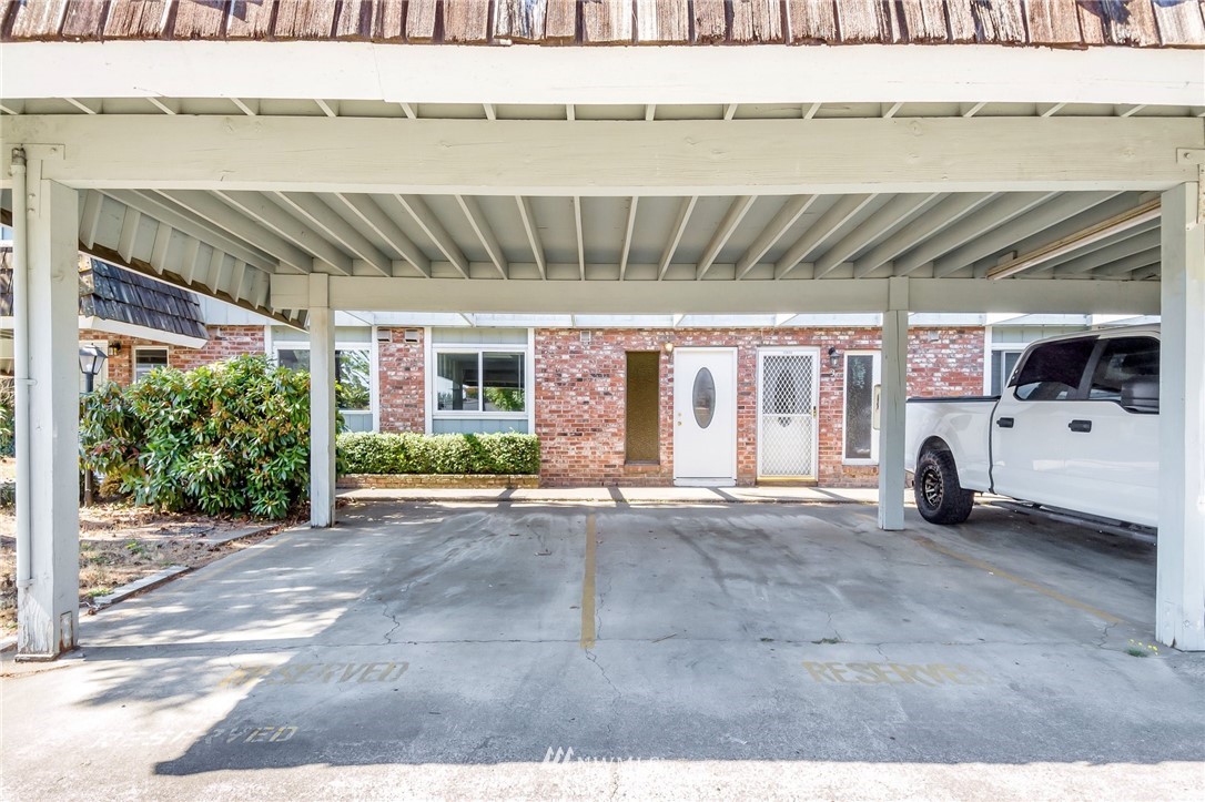 13950 Southeast 173rd Place, Unit 2 Renton, WA 98058 - Photo 2 of 30 Gallery Image 2