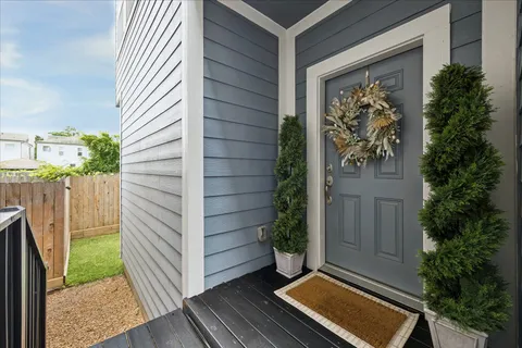 $515,000 | 2416 Couch Street, Houston, TX 77008