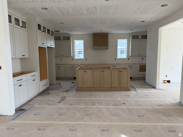 7088 West Bluefin Road South South Jordan, UT 84009 - Photo 2 of 13