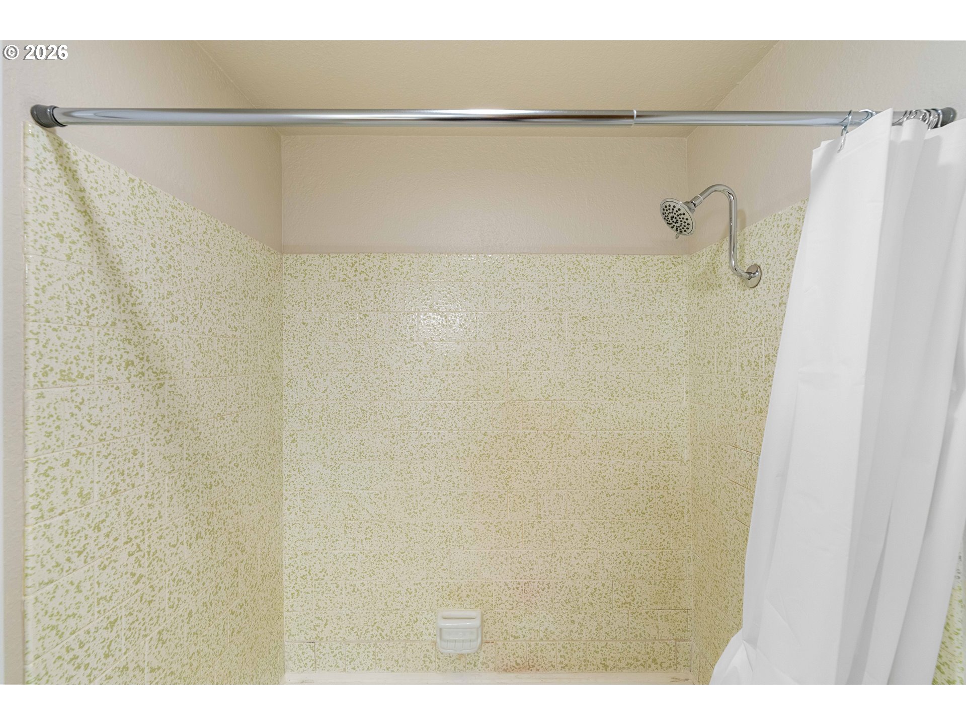 2449 Oak Street North Bend, OR 97459 - Photo 17 of 35
