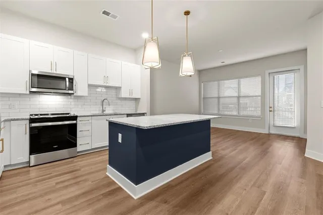 $2,757 | 2648 Sandy Plains Road, Unit 218, Marietta, GA 30062