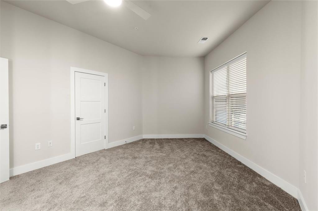 2648 Sandy Plains Road, Unit 218 Marietta, GA 30066 - Photo 25 of 44