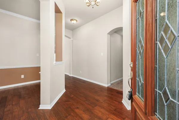 $2,500 | 3715 Crescent Drive, Pearland, TX 77584