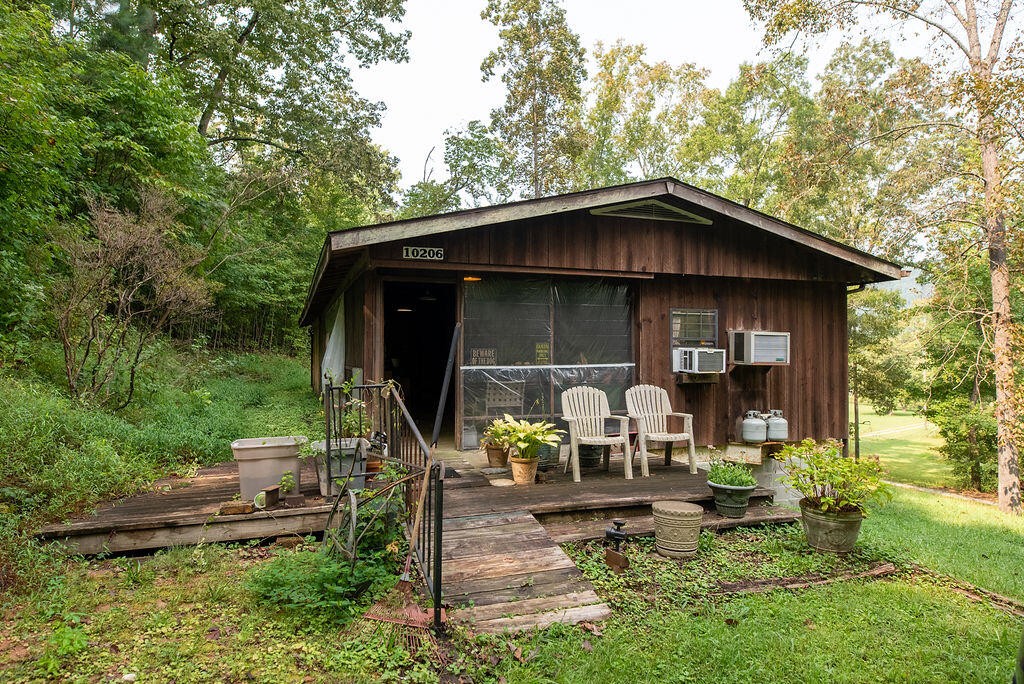 10206 Card Road Soddy-Daisy, TN 37379 - Photo 2 of 22 Gallery Image 2