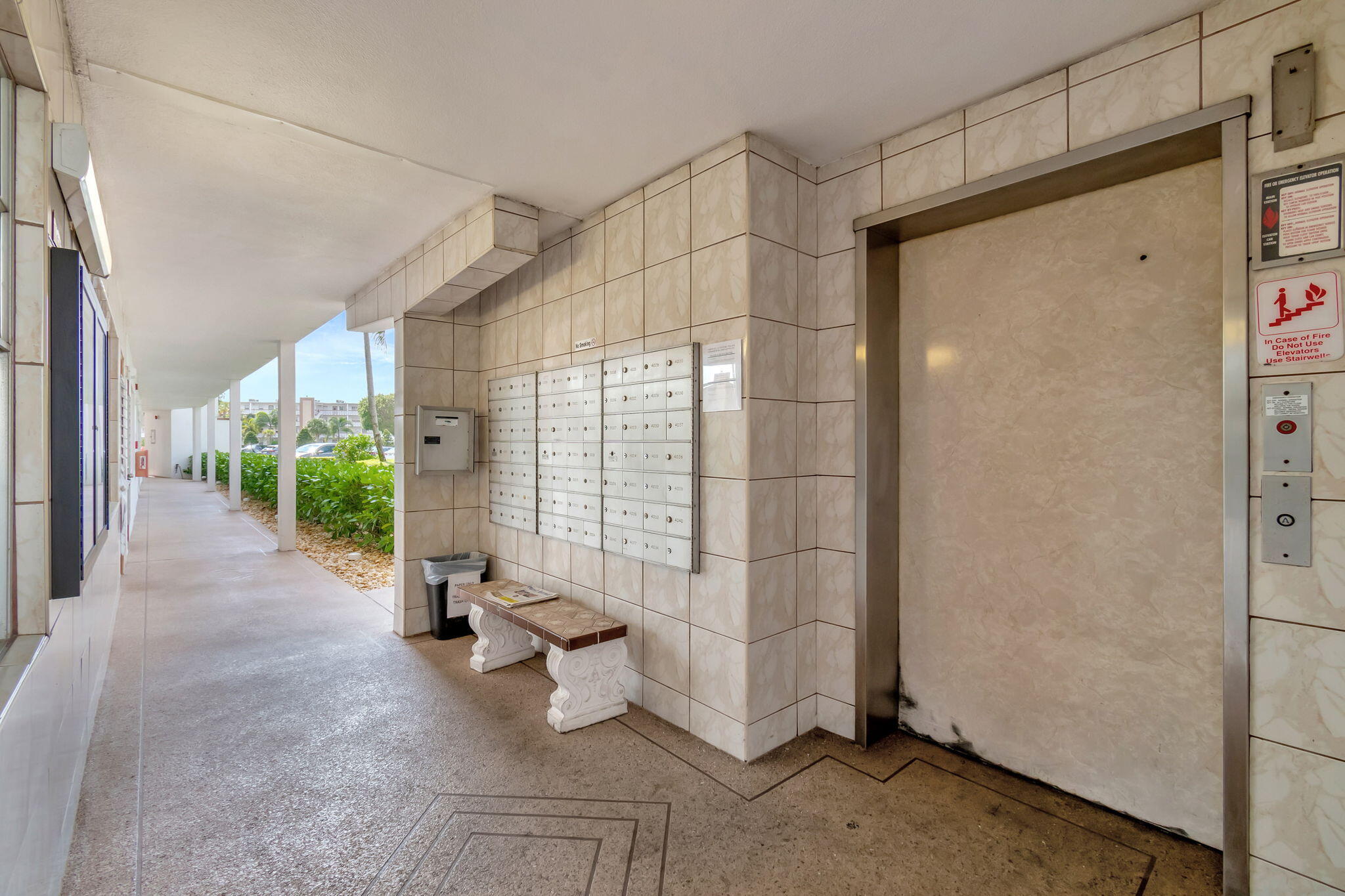 3031 Cornwall East Boca Raton, FL 33434 - Photo 46 of 84 5-web-or-mls-DSC_9217