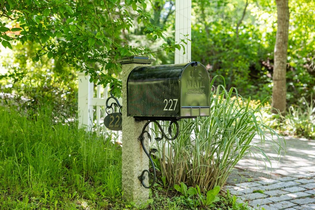 227 Run Hill Road Brewster, MA 02631 - Photo 3 of 89 9L4A3321