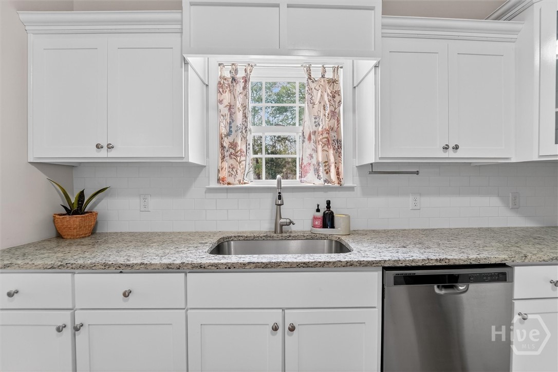 1213 Market Street Darien, GA 31305 - Photo 16 of 36