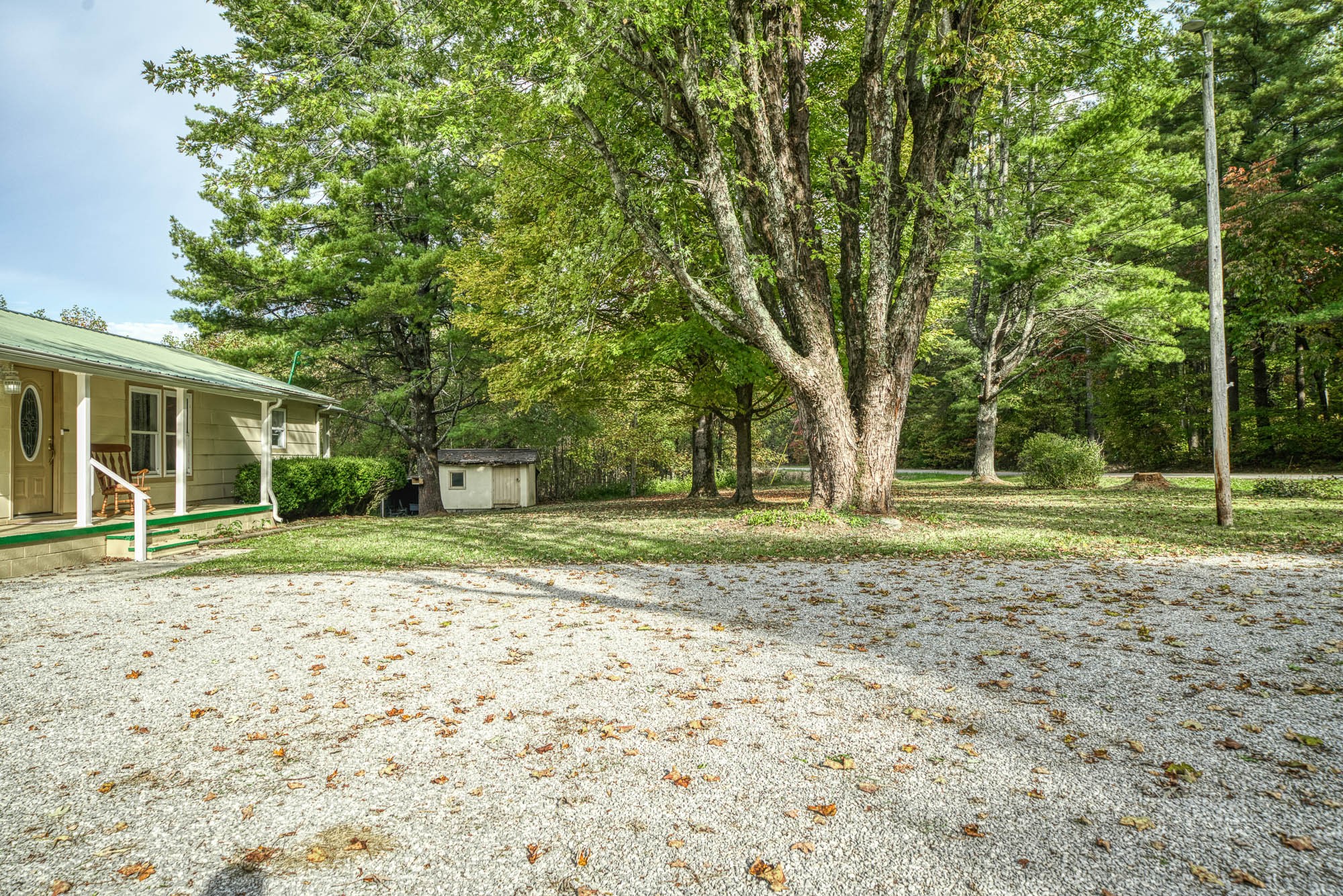 817 Jr Camp Road Monterey, TN 38574 - Photo 18 of 22 Gallery Image 18