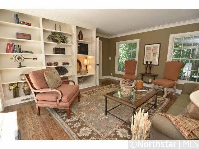 27965 Woodside Road Shorewood, MN 55331 - Photo 4 of 18