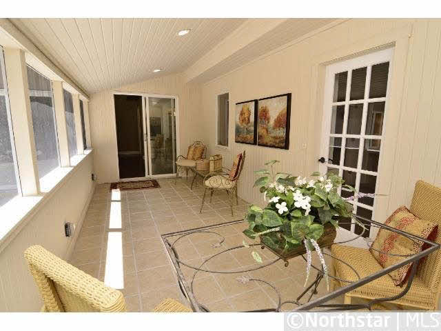 27965 Woodside Road Shorewood, MN 55331 - Photo 10 of 18