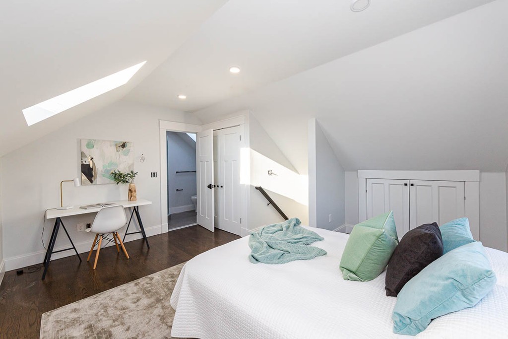 72 Governor Winthrop Road, Unit 72 Somerville, MA 02145 - Photo 14 of 41 Gallery Image 14