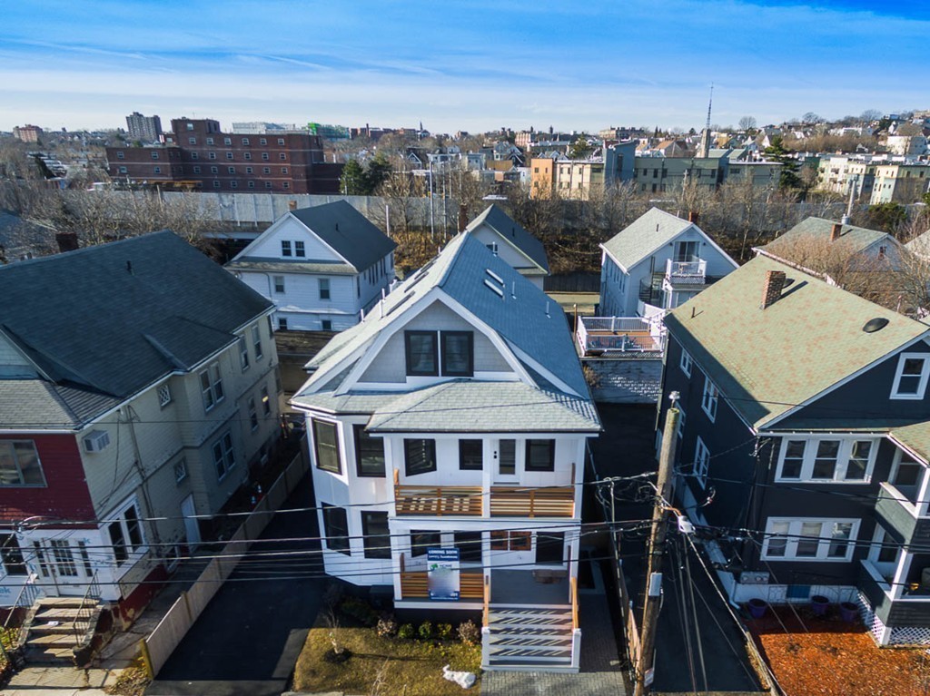 72 Governor Winthrop Road, Unit 72 Somerville, MA 02145 - Photo 34 of 41 Gallery Image 34