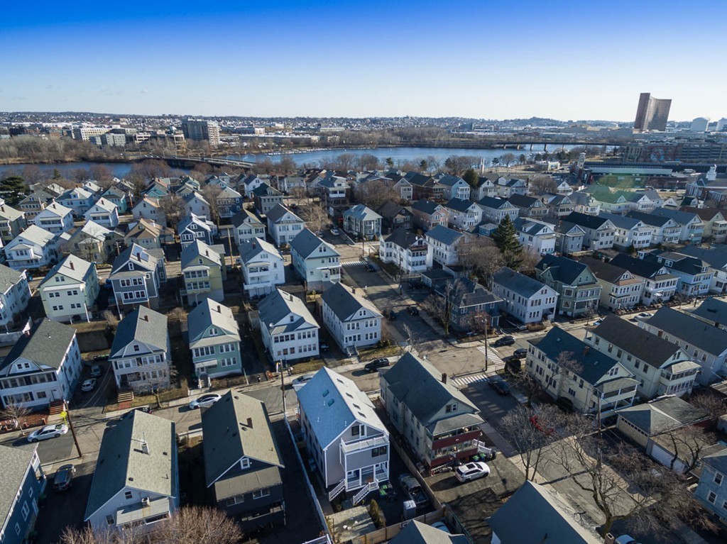 72 Governor Winthrop Road, Unit 72 Somerville, MA 02145 - Photo 35 of 41 Gallery Image 35