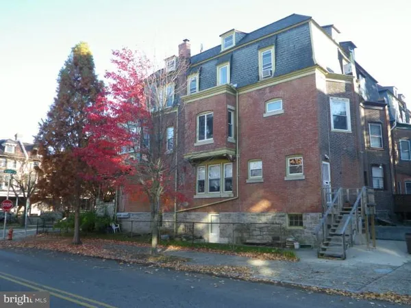 a front view of a building