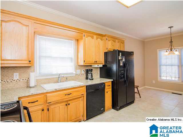 1413 Timber Ridge Circle Hoover, AL 35244 - Photo 11 of 32