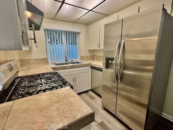 $3,795 | 17181 Elm Lane, Unit A, Huntington Beach, CA 92647