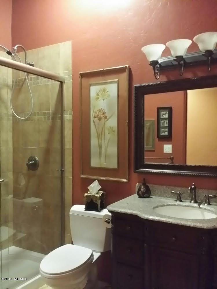 33 Avenida De Las Naciones Rio Rico, AZ 85648 - Photo 10 of 24