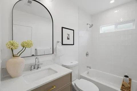 $1,398,000 | 1049 Haven Avenue, Redwood City, CA 94063