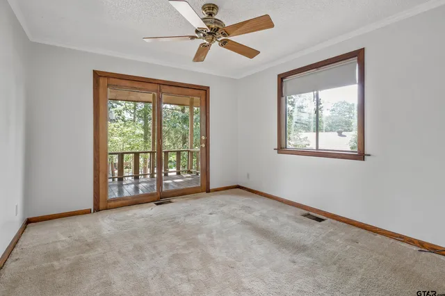 $379,000 | 229 Hideaway Lane East, Hideaway, TX 75771