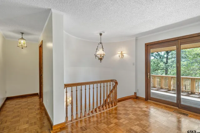 $379,000 | 229 Hideaway Lane East, Hideaway, TX 75771