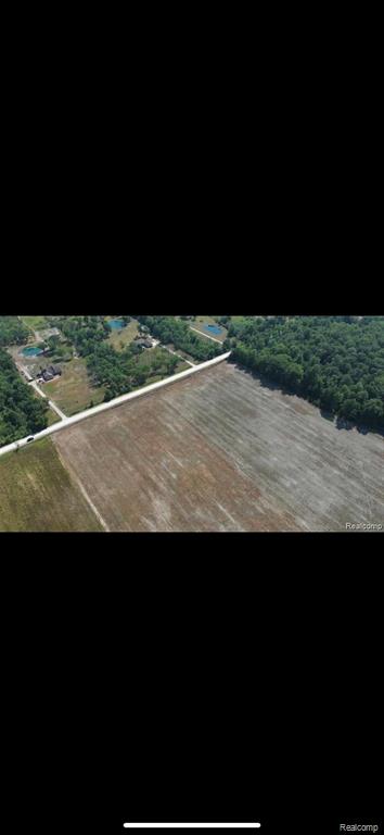 28 28 Mile Road Ray, MI 48096 - Photo 3 of 6
