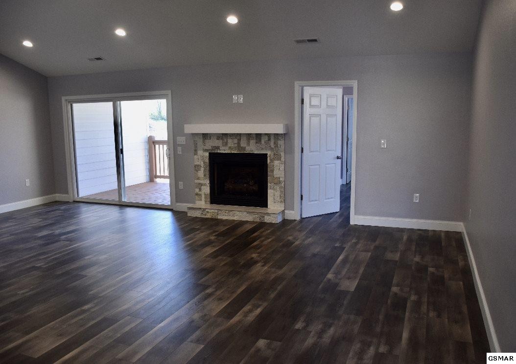 1925 Canyon Road Sevierville, TN 37862 - Photo 3 of 21 Gallery Image 3