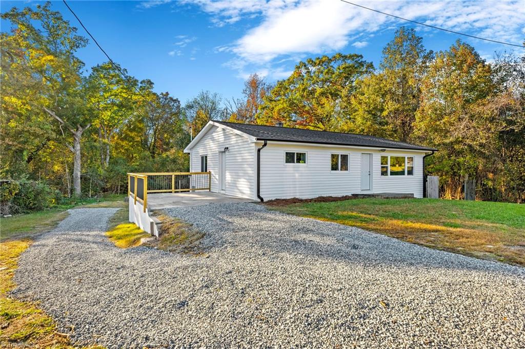 4490 Wallburg-High Point Road High Point, NC 27265 - Photo 3 of 31 Gallery Image 3