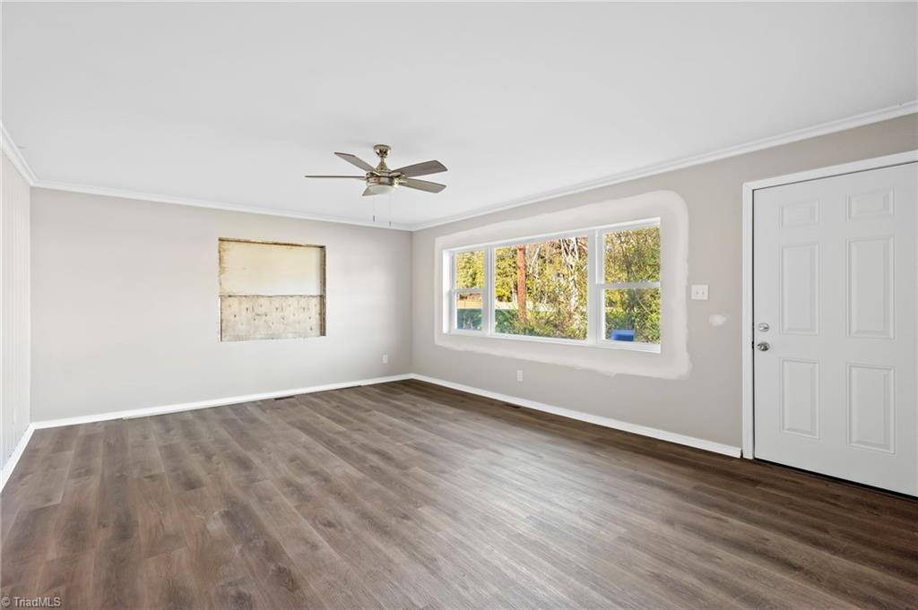4490 Wallburg-High Point Road High Point, NC 27265 - Photo 5 of 31 Gallery Image 5