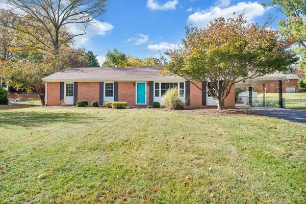 $349,950 | 3565 Colony Lane, Roanoke, VA 24018