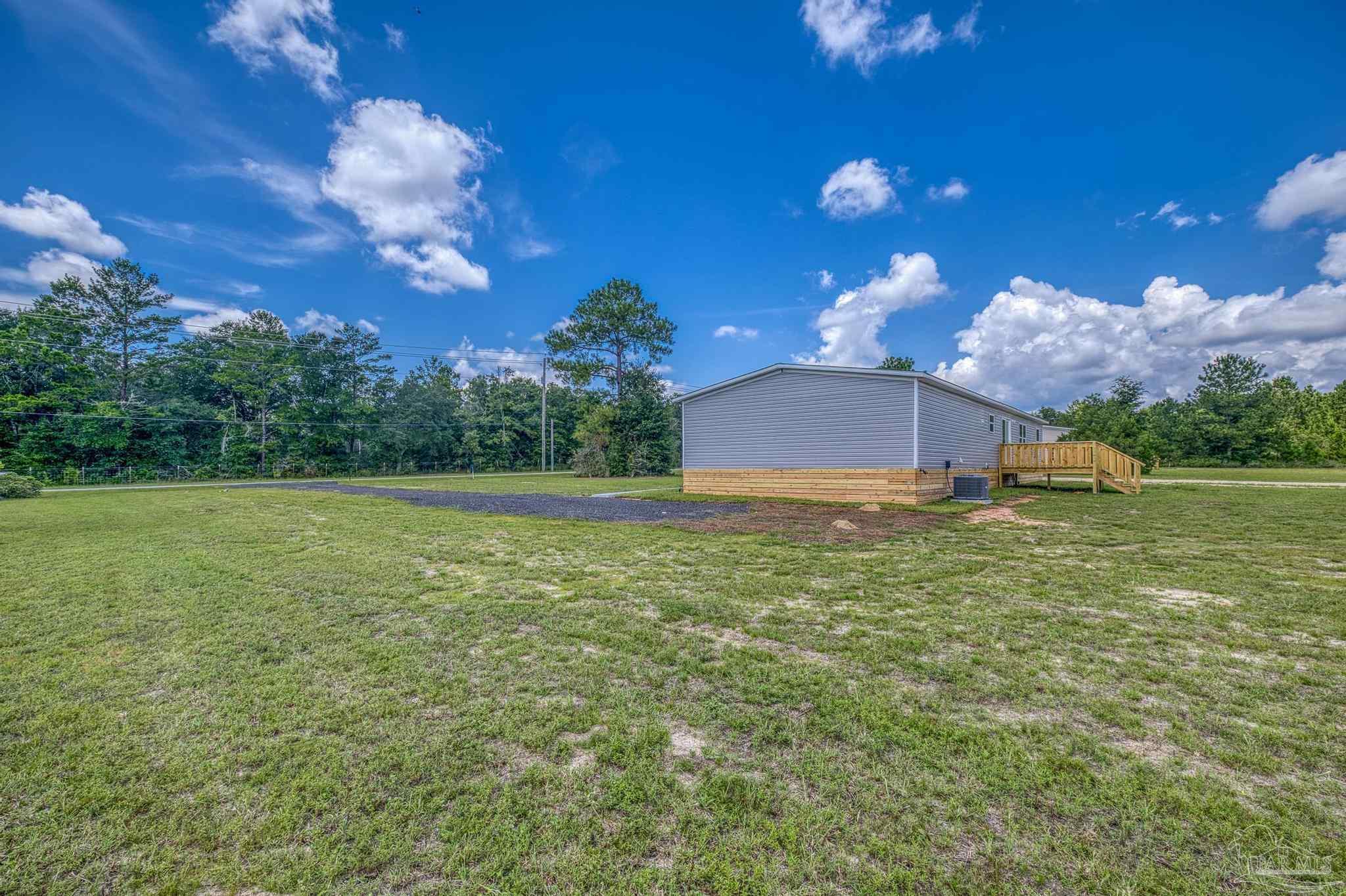 4644 Farm Life Road Milton, FL 32583 - Photo 35 of 39