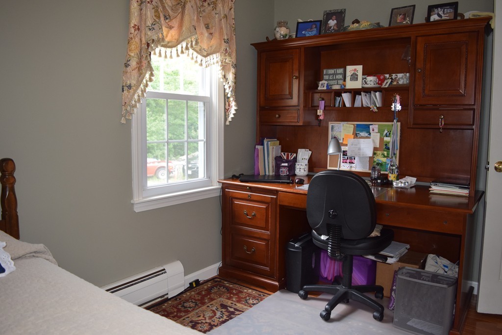 237 Walnut Plain Road Rochester, MA 02770 - Photo 8 of 25